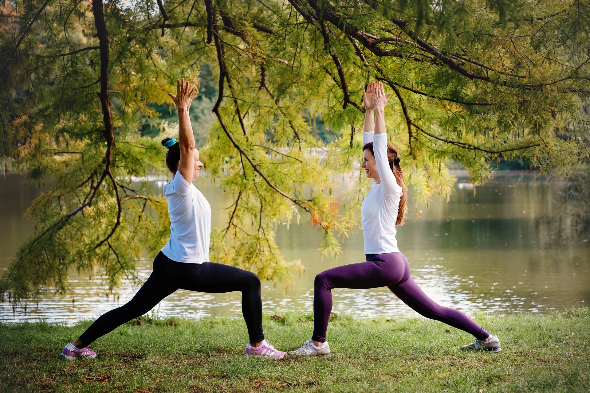 Joga with three people